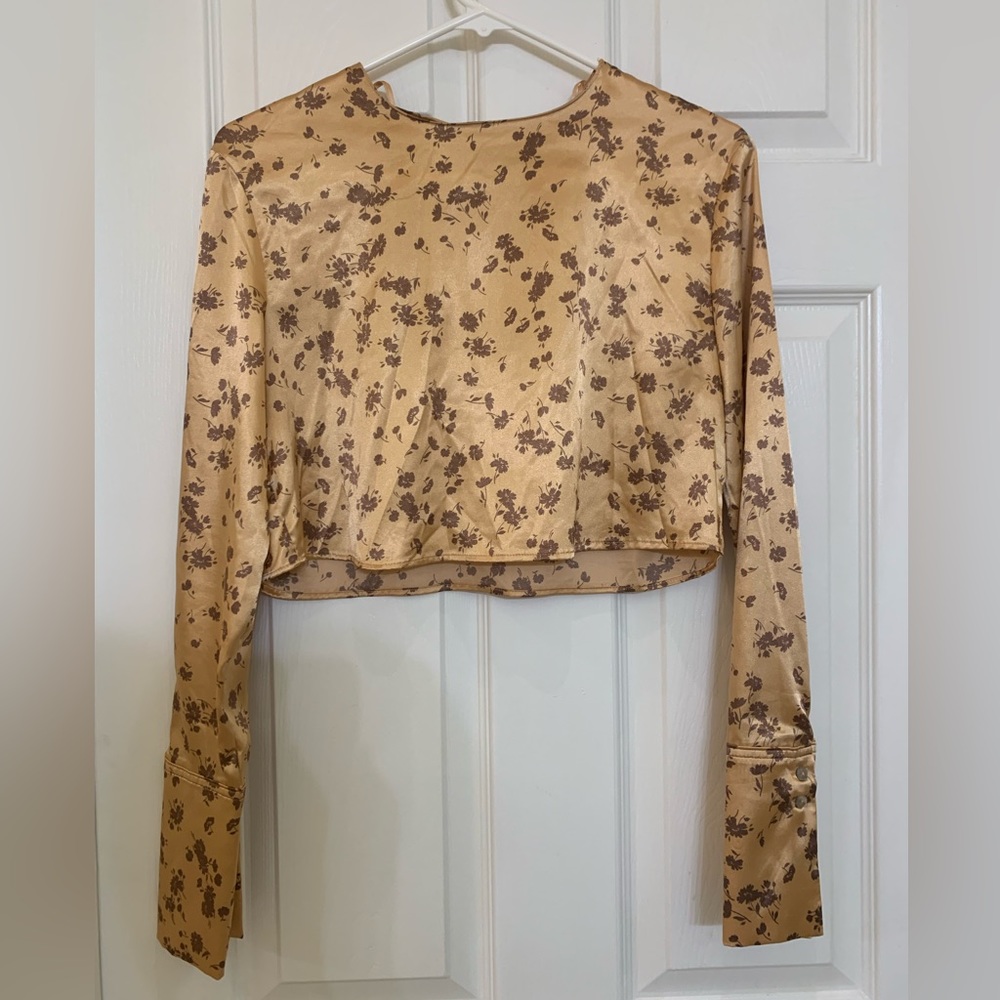 ZARA silky flower crop blouse